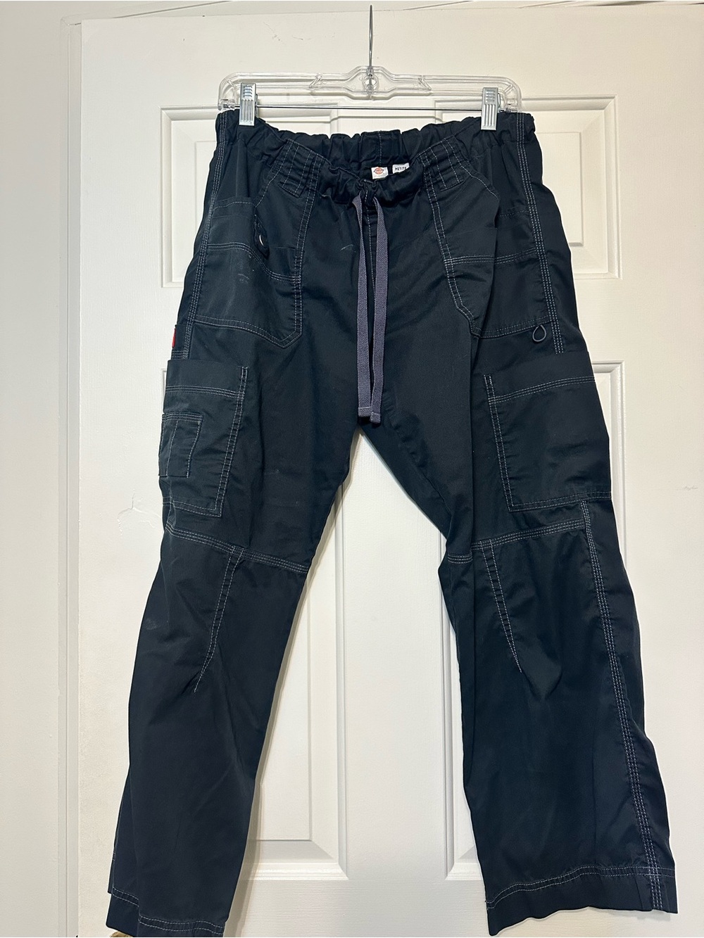 Vintage Dickies Black Women's Cropped Cargo Pants with Drawstring
